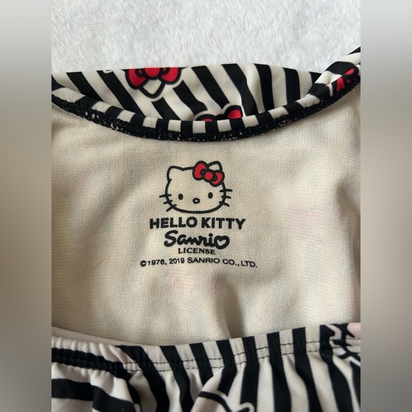 Hello Kitty Bathing Suit​ - Picture 3 of 6